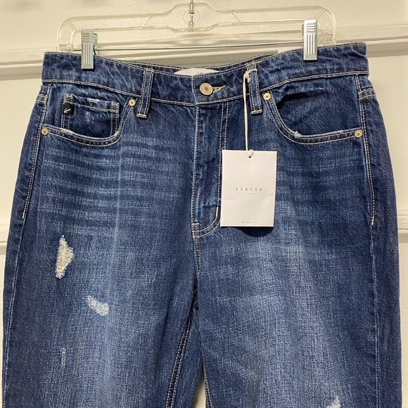 BRAND NEW KANCAN WOMEN'S RELAXED FIT BLUE JEANS, DISTRESSED, HIGH RISE,SIZE 9/28 - Picture 2 of 16